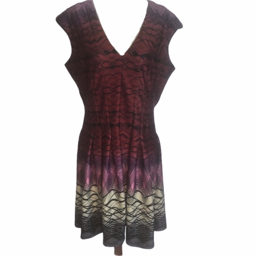 Gabby Skye Dress 12 V-neck Sleeveless Zip Up
